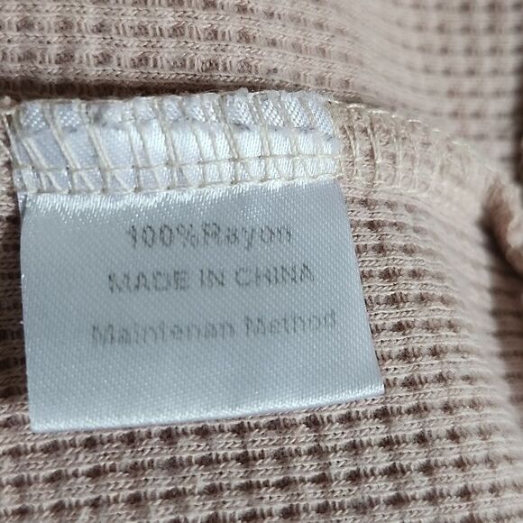 Merokeety Waffle Knit V-neck Collared Relaxed Fit Cropped Sweatshirt, L - Picture 8 of 10